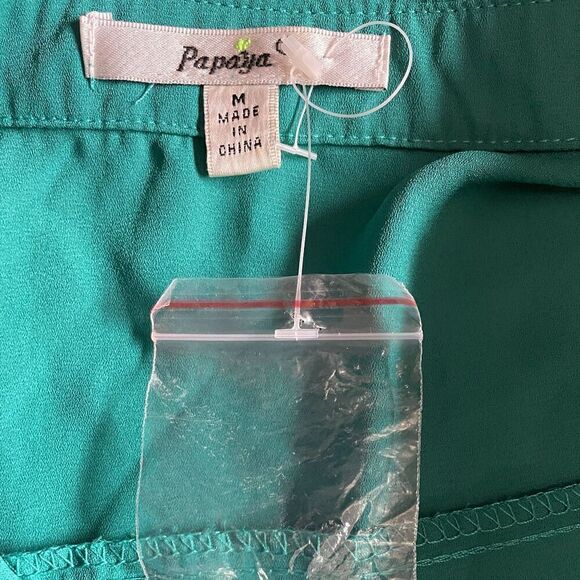 Papaya Women's Green Button Up Blouse with Peplum High Low Hem Size M - Picture 6 of 9